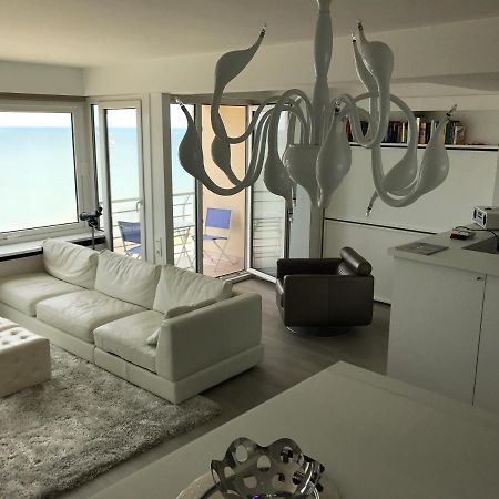 White Sea/Sun/Sky Dreams 4 Six @ Nieuwpoort Apartment Luaran gambar
