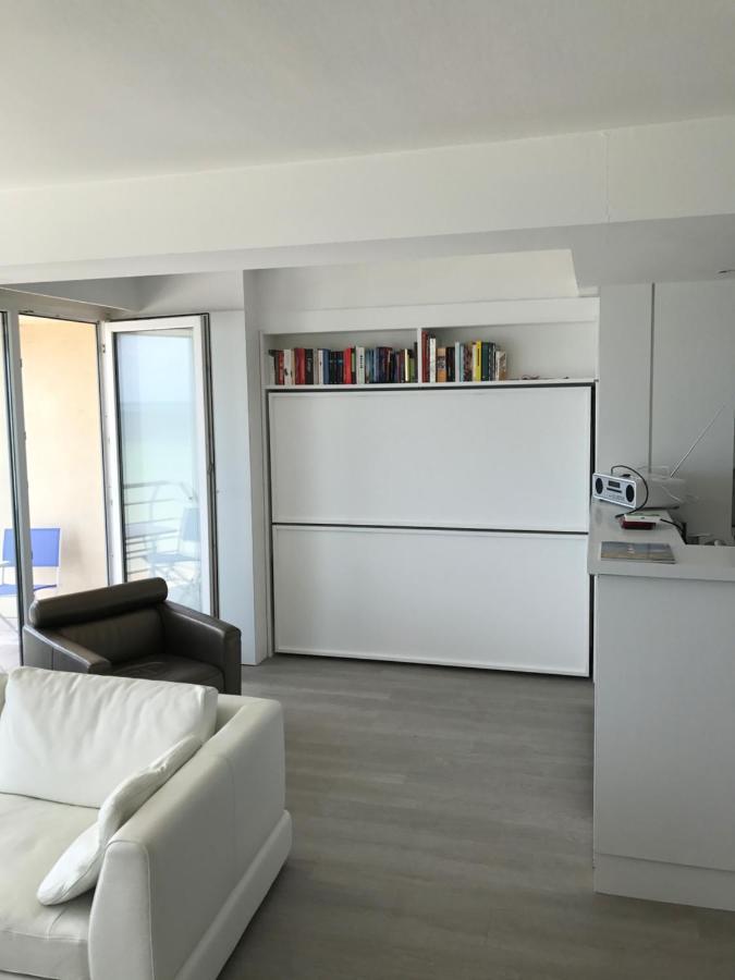 White Sea/Sun/Sky Dreams 4 Six @ Nieuwpoort Apartment Luaran gambar