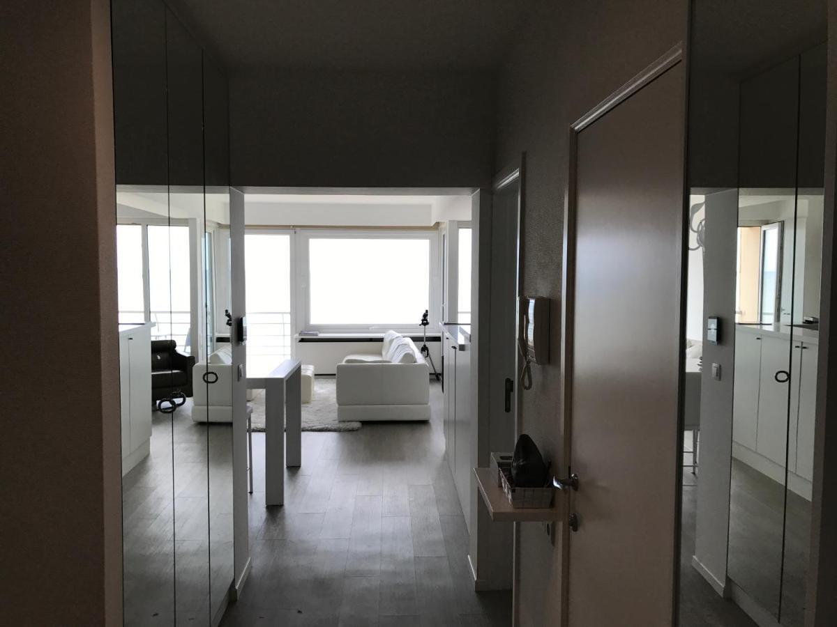 White Sea/Sun/Sky Dreams 4 Six @ Nieuwpoort Apartment Luaran gambar